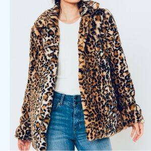 Guess coat leopard faux fur loose fit open front coat cozy soft faux fur Guess